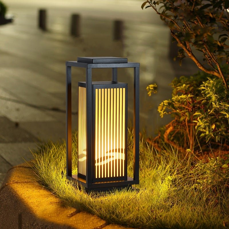 Minimalist Striped Decor LED Black Modern Solar Lights Outdoor Lanterns