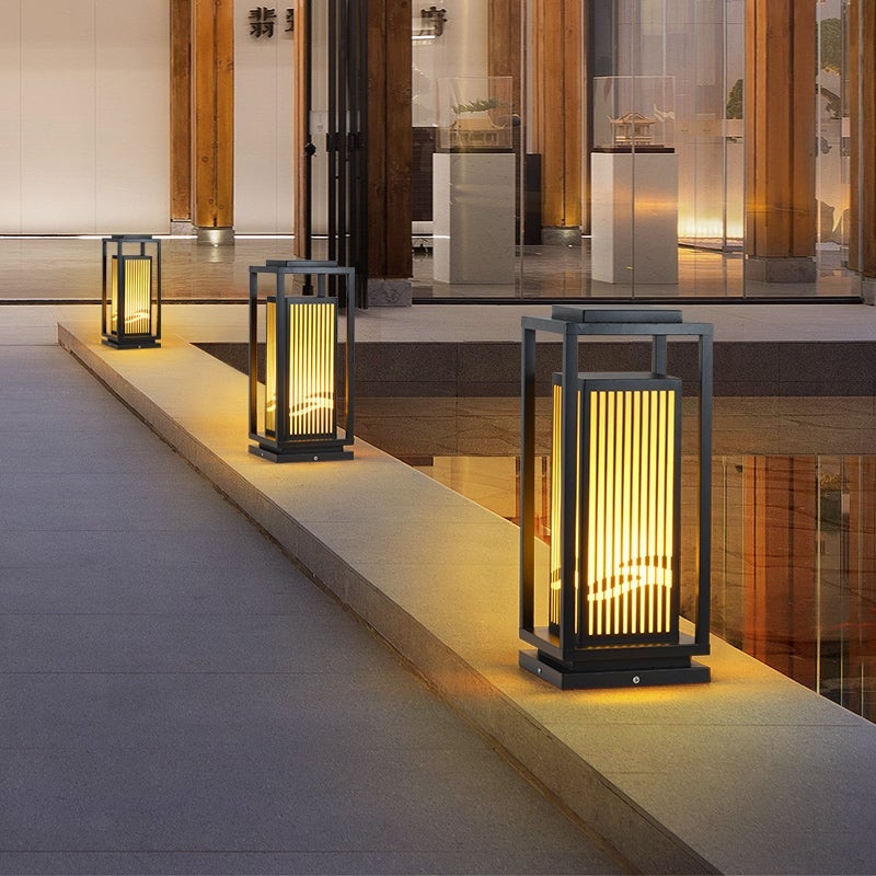 Minimalist Striped Decor LED Black Modern Solar Lights Outdoor Lanterns