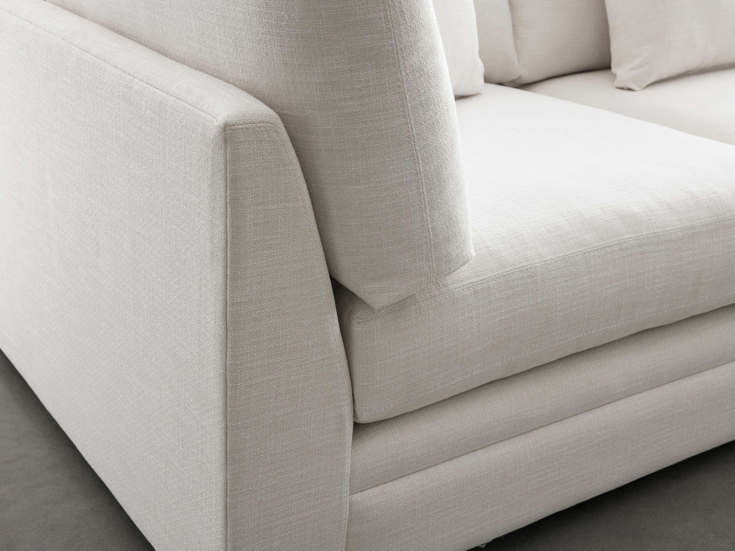 Pavo Three-Piece Sectional