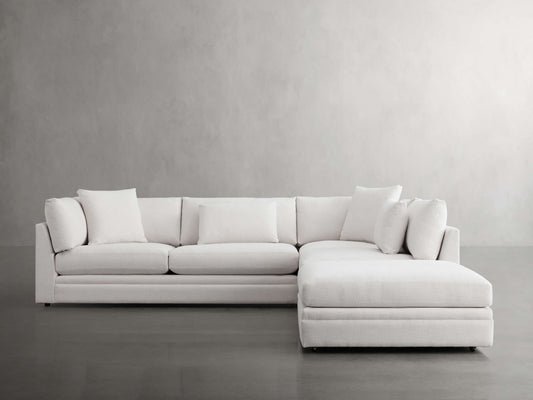Pavo Three-Piece Sectional