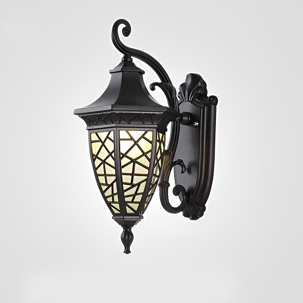 Retro Pattern Waterproof Black American Style Solar Powered Wall Lamp