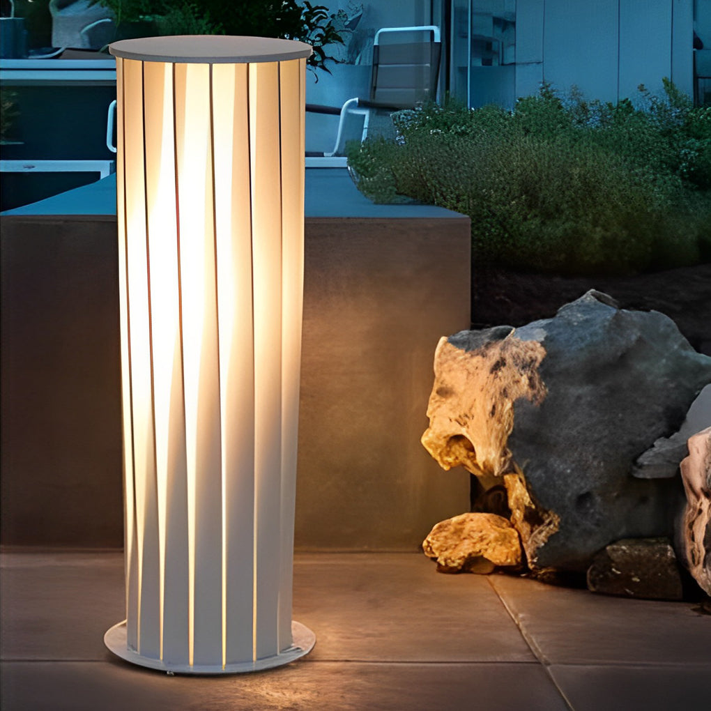 Twisted Metal Lantern LED Waterproof White Modern Solar Lawn Lights