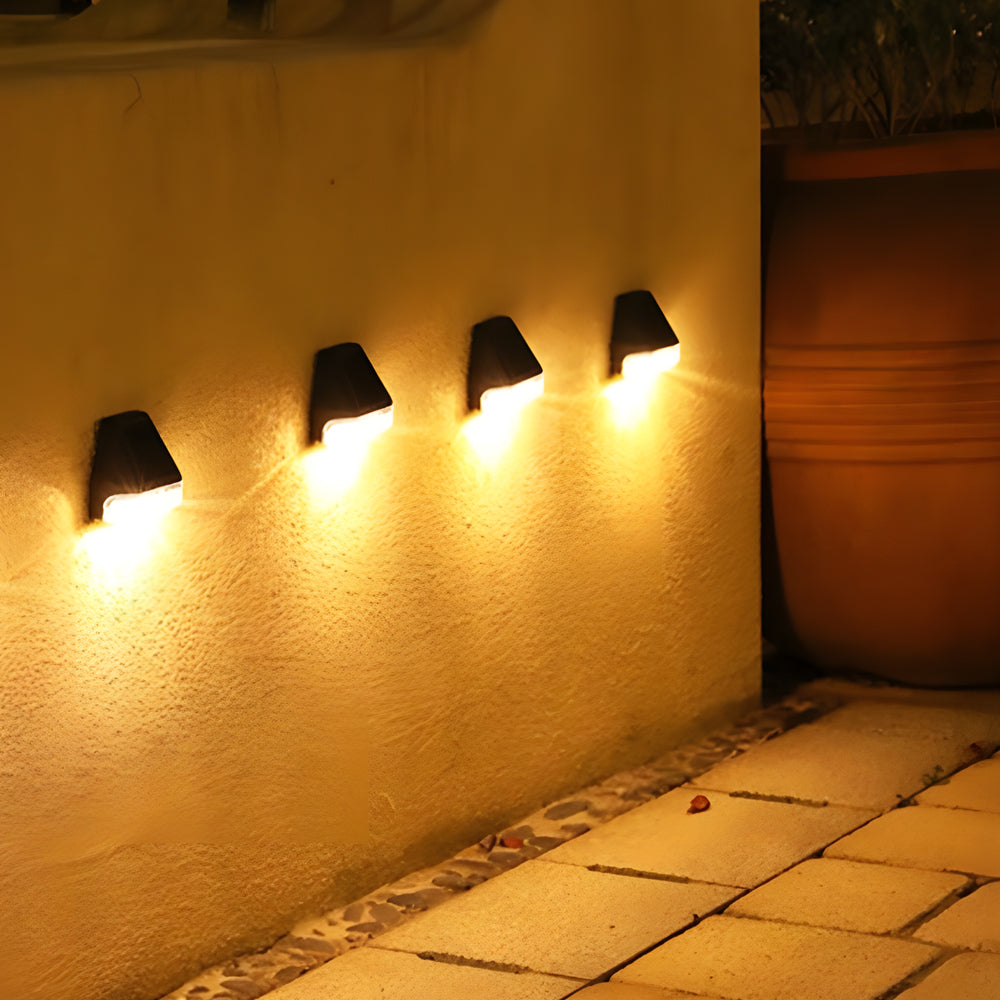 4 Pcs Dusk-to-Dawn Sensor Step Lights Outdoor Warm White LED Solar Stair Lighting