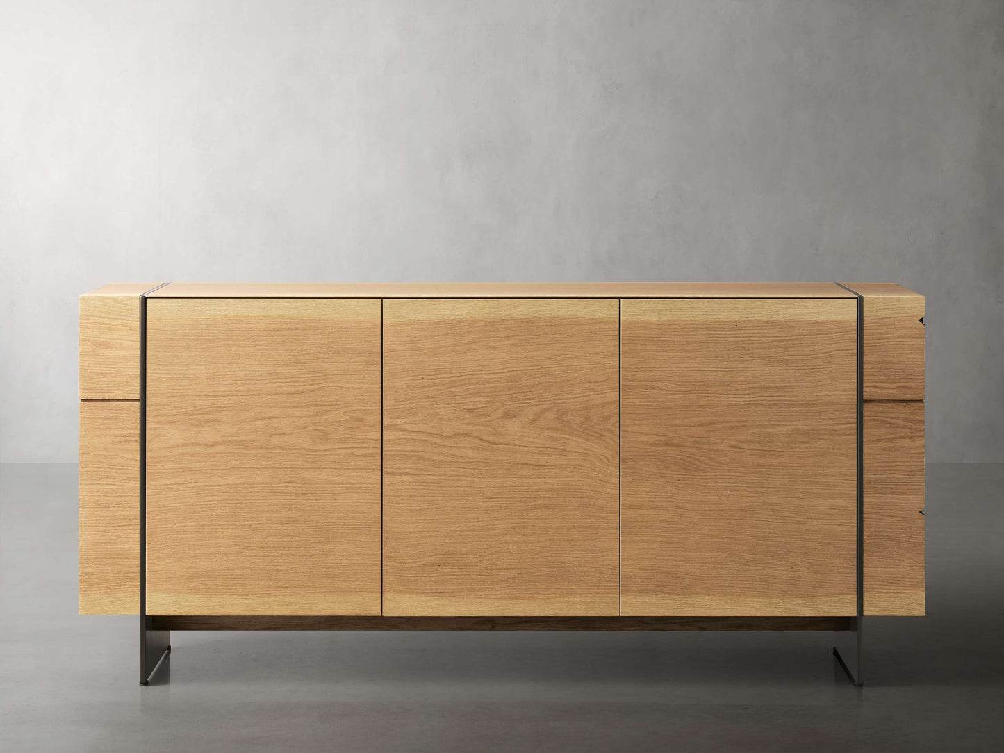 Mihaela Sideboard