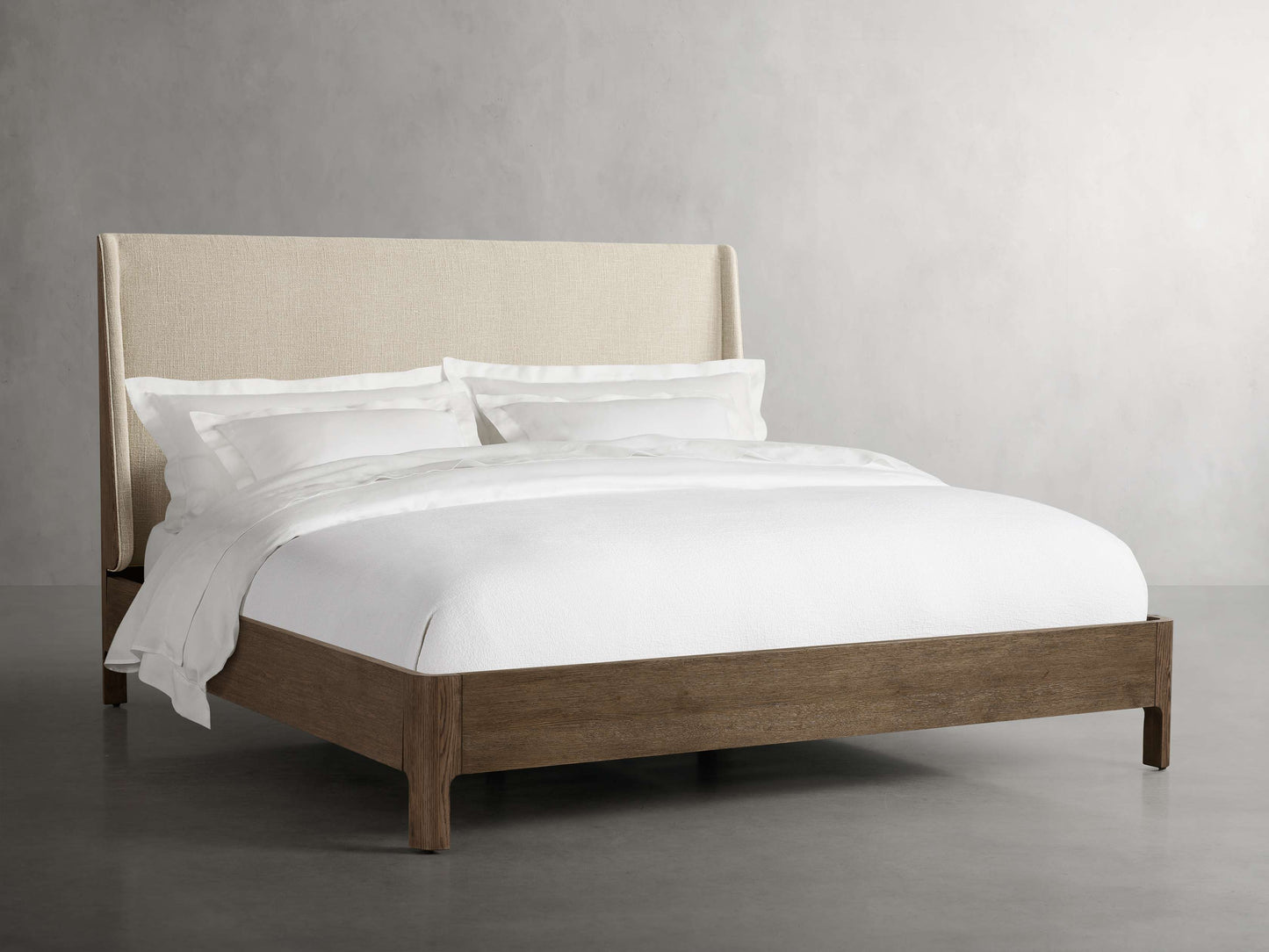 Calista Bed