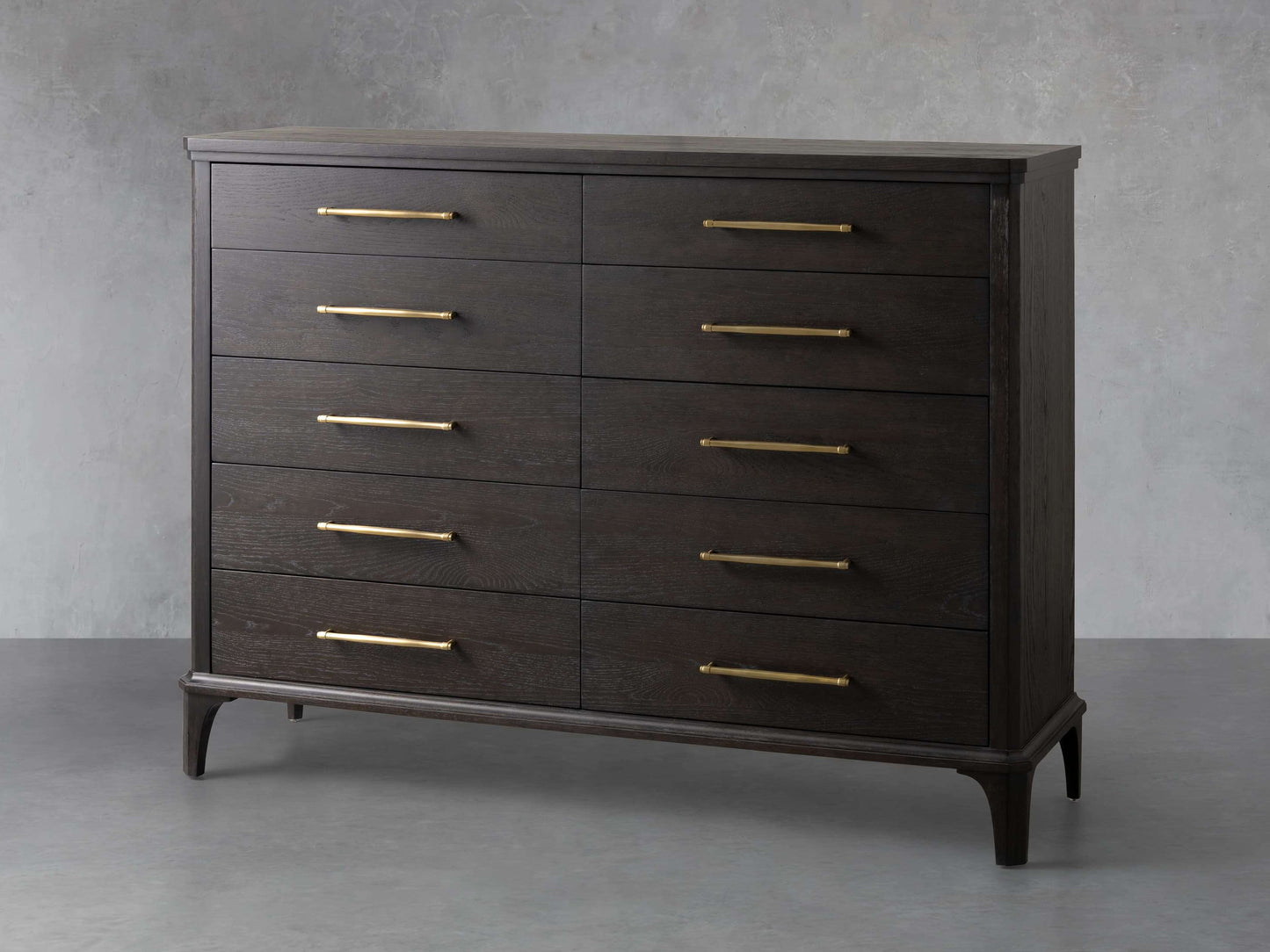 St. Martin Ten-Drawer Dresser