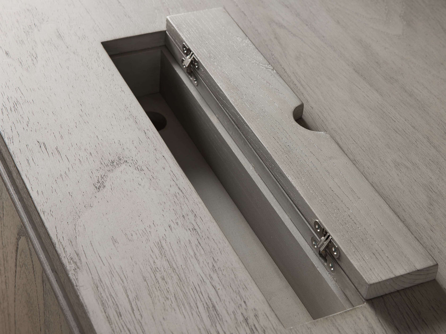 Pearson Executive Desk in London Fog