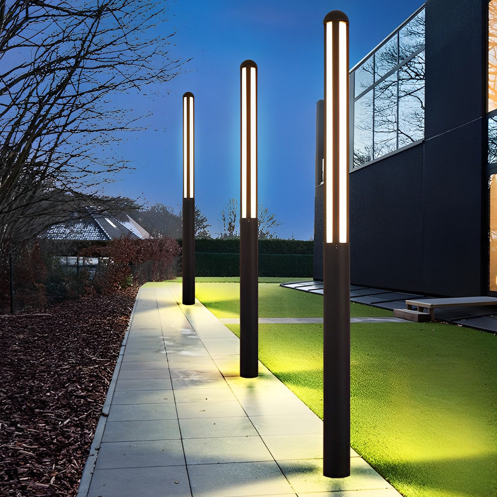 Minimalist Waterproof LED Black Modern Residential Outdoor Pole Lights Yard Lighting