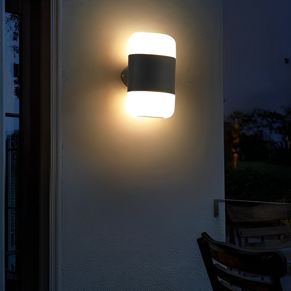 Round Up and Down Light LED Waterproof Black Modern Outdoor Wall Lamp