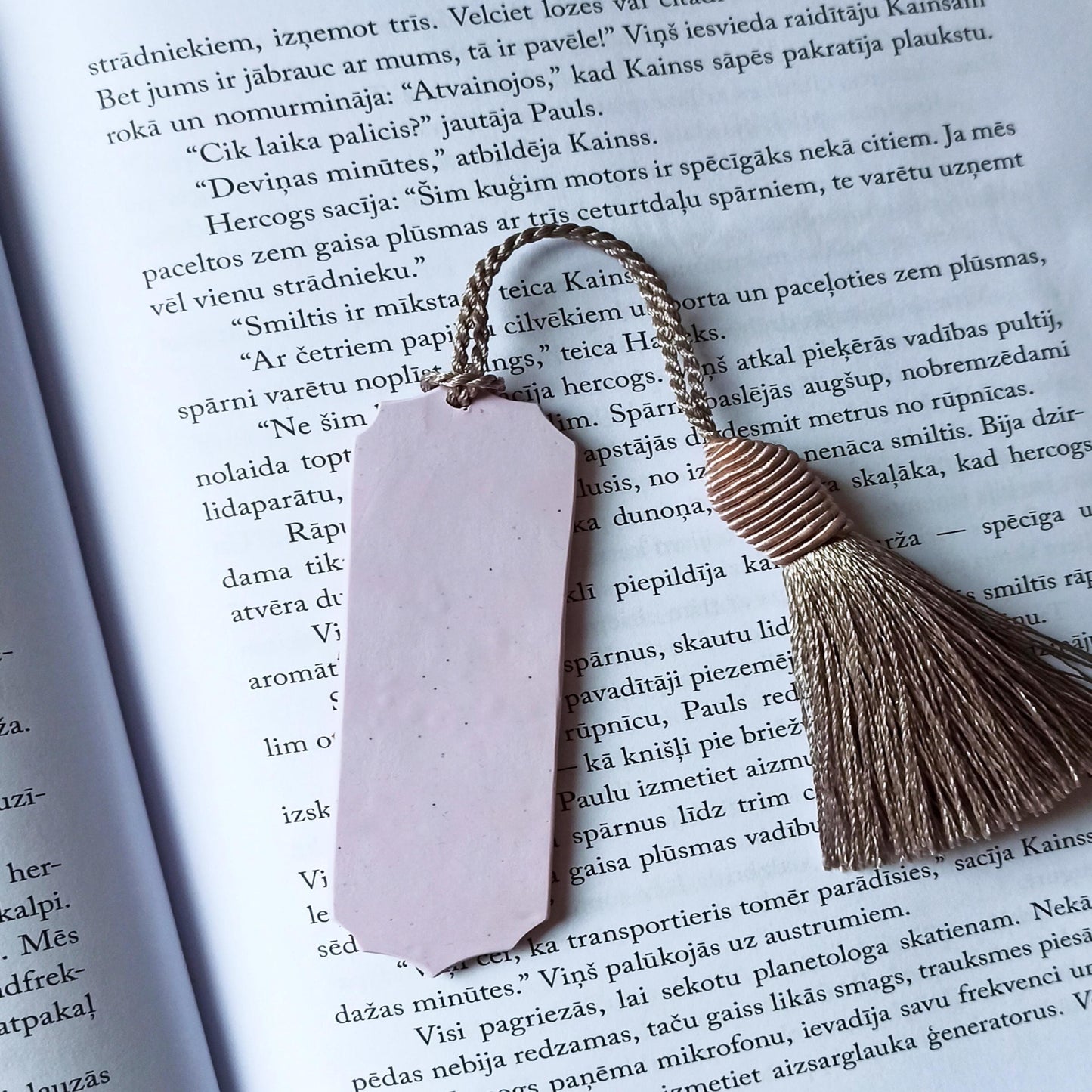 Handmade Christmas Tassel Bookmark | Purple Polymer Clay Reading Accessory | Unique Winter Bookworm Gift.