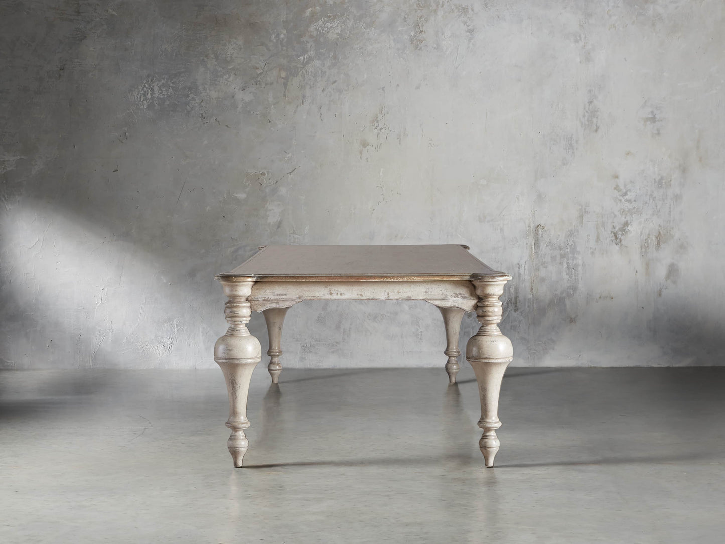 Alessia Bell’Arte Dining Table