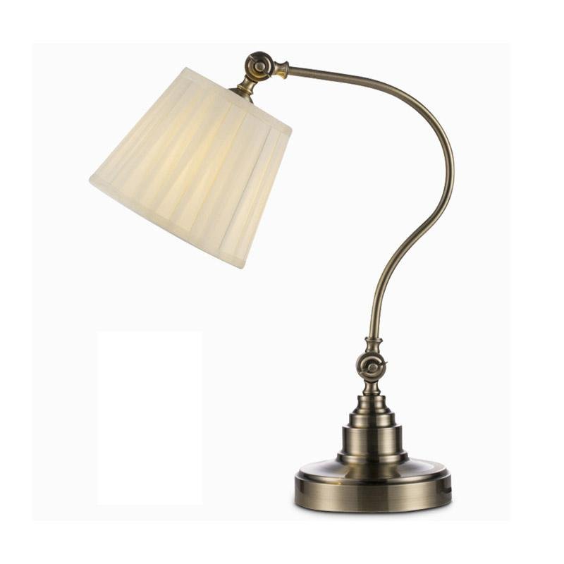 Industrial Empire-Style Metal Desk Lamp with Curved Arm and Adjustable Lighting