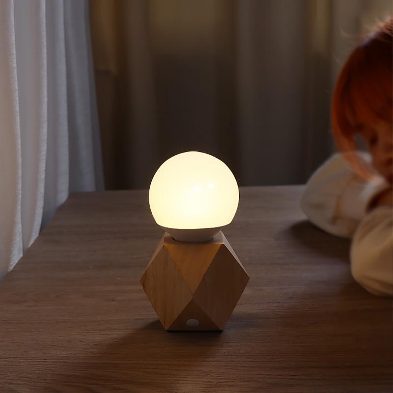 Handy Nordic Geometric Wooden Base Touch Mini Table Lamp