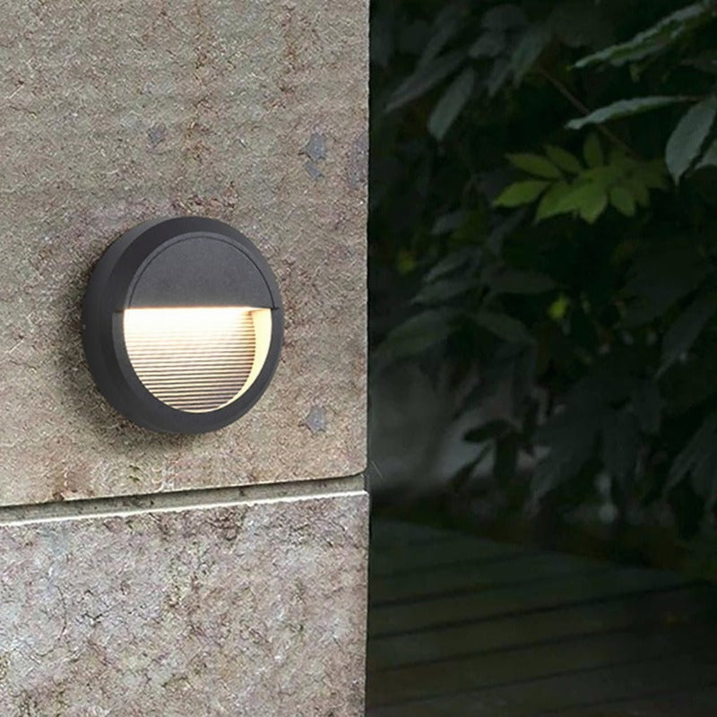 Waterproof Outdoor LED Step Lights Corner Lamp for Villa Courtyard Garden