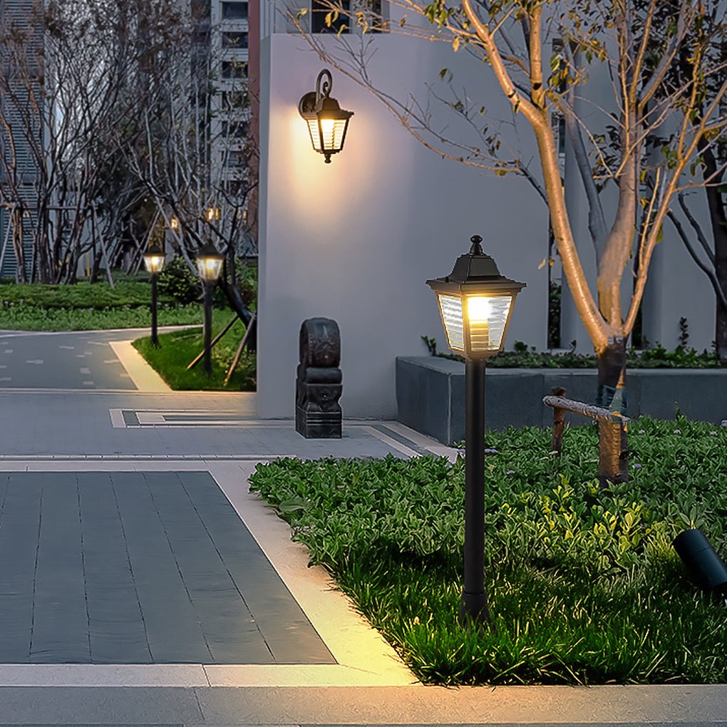 Classic European-style Waterproof Landscape Light for Outdoor Villa Garden