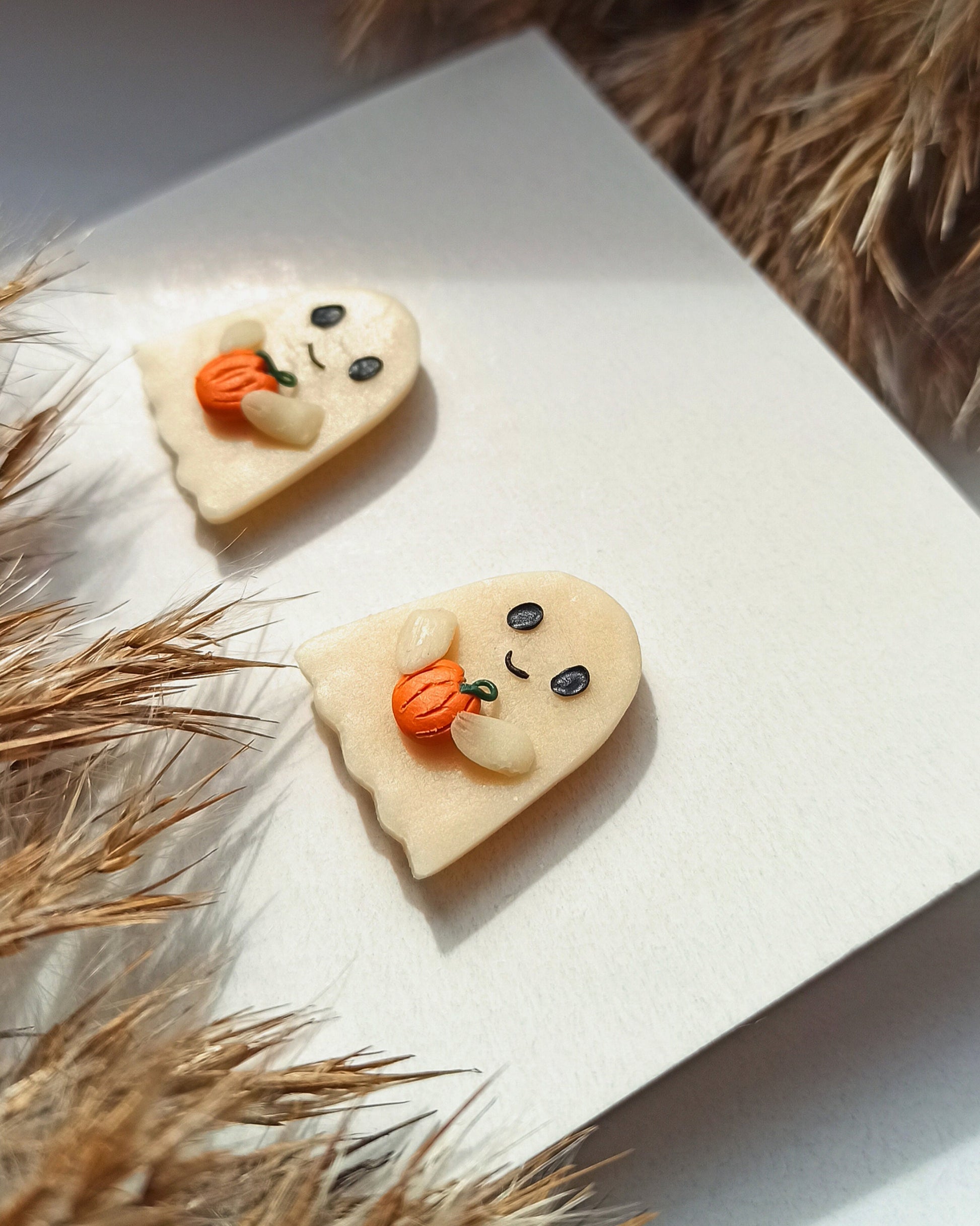 Avelli- Dark glow Ghosts, Halloween Earring, Polymer Clay stud, Cute Ghost, Halloween Earrings Clay, Halloween  Charms, Glow in The Dark