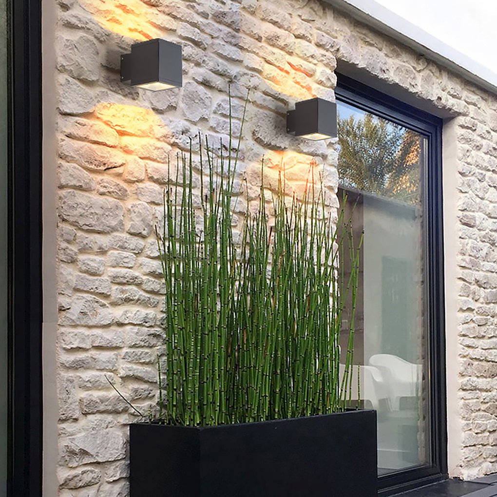 Modern Minimalist Outdoor LED Waterproof Exterior Wall Light for Courtyard Fence