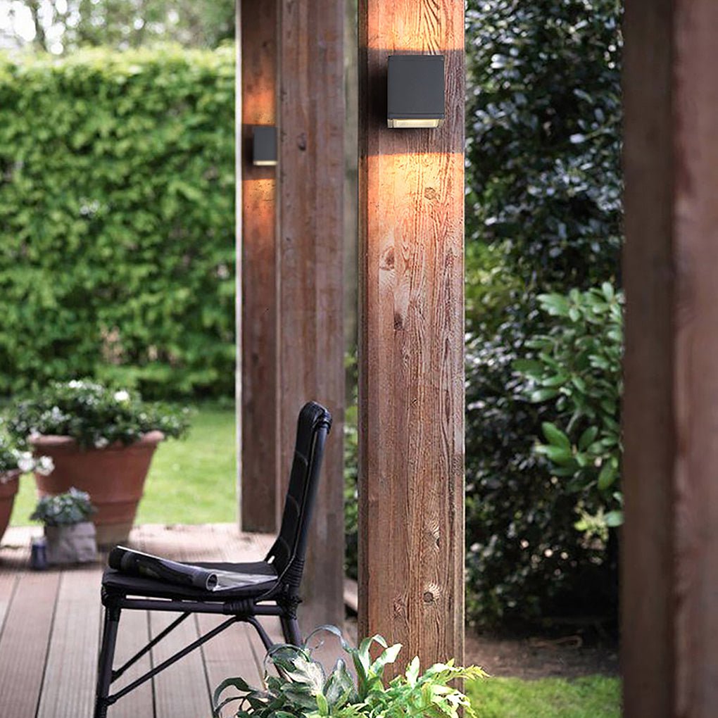 Modern Minimalist Outdoor LED Waterproof Exterior Wall Light for Courtyard Fence