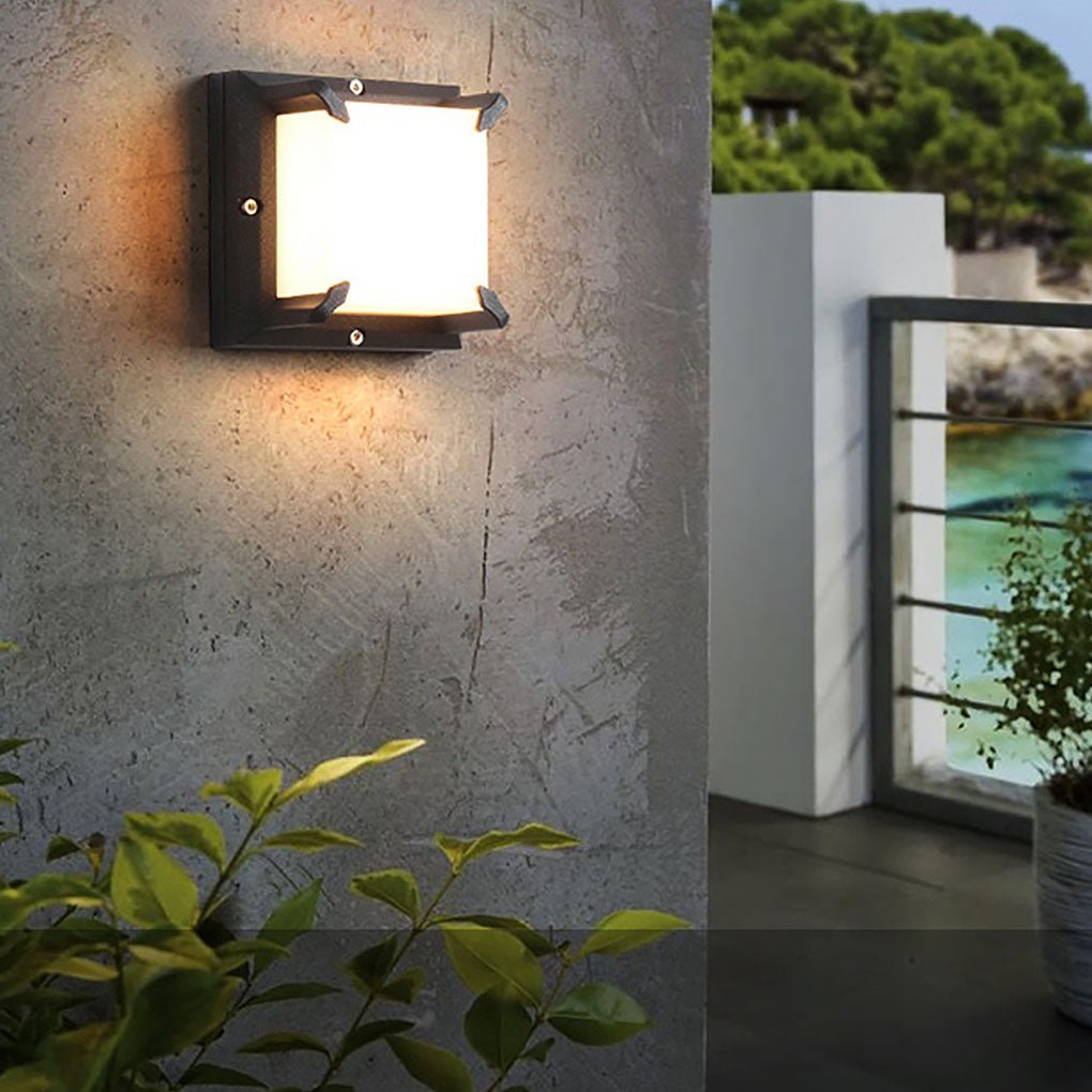 Modern Minimalist Outdoor Waterproof LED Wall Light for Patio Balcony Garden