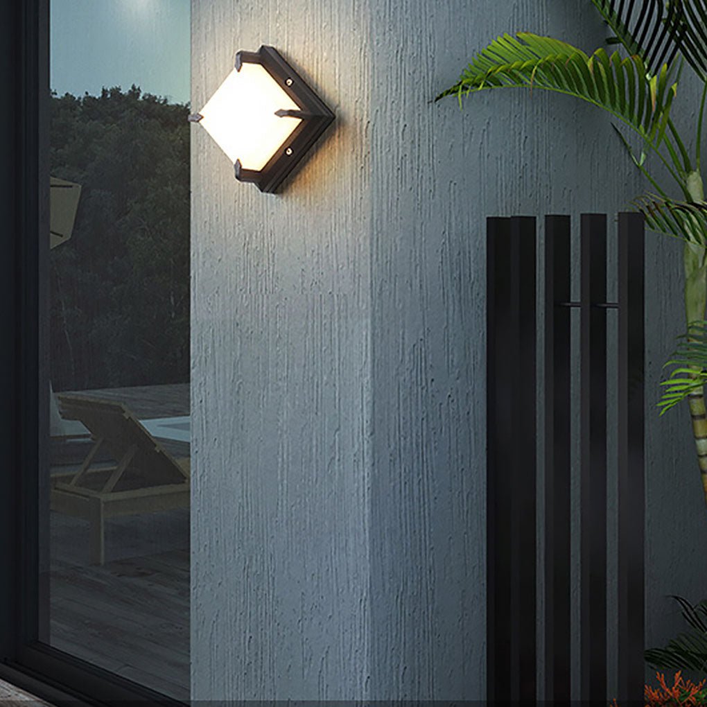 Modern Minimalist Outdoor Waterproof LED Wall Light for Patio Balcony Garden