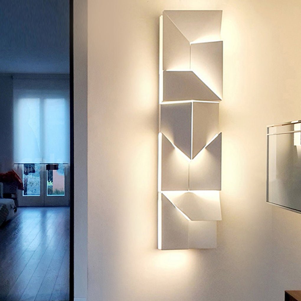 Nordic Minimalist Art Geometric Design Stepless Dimming LED Wall Lamp for Living Room