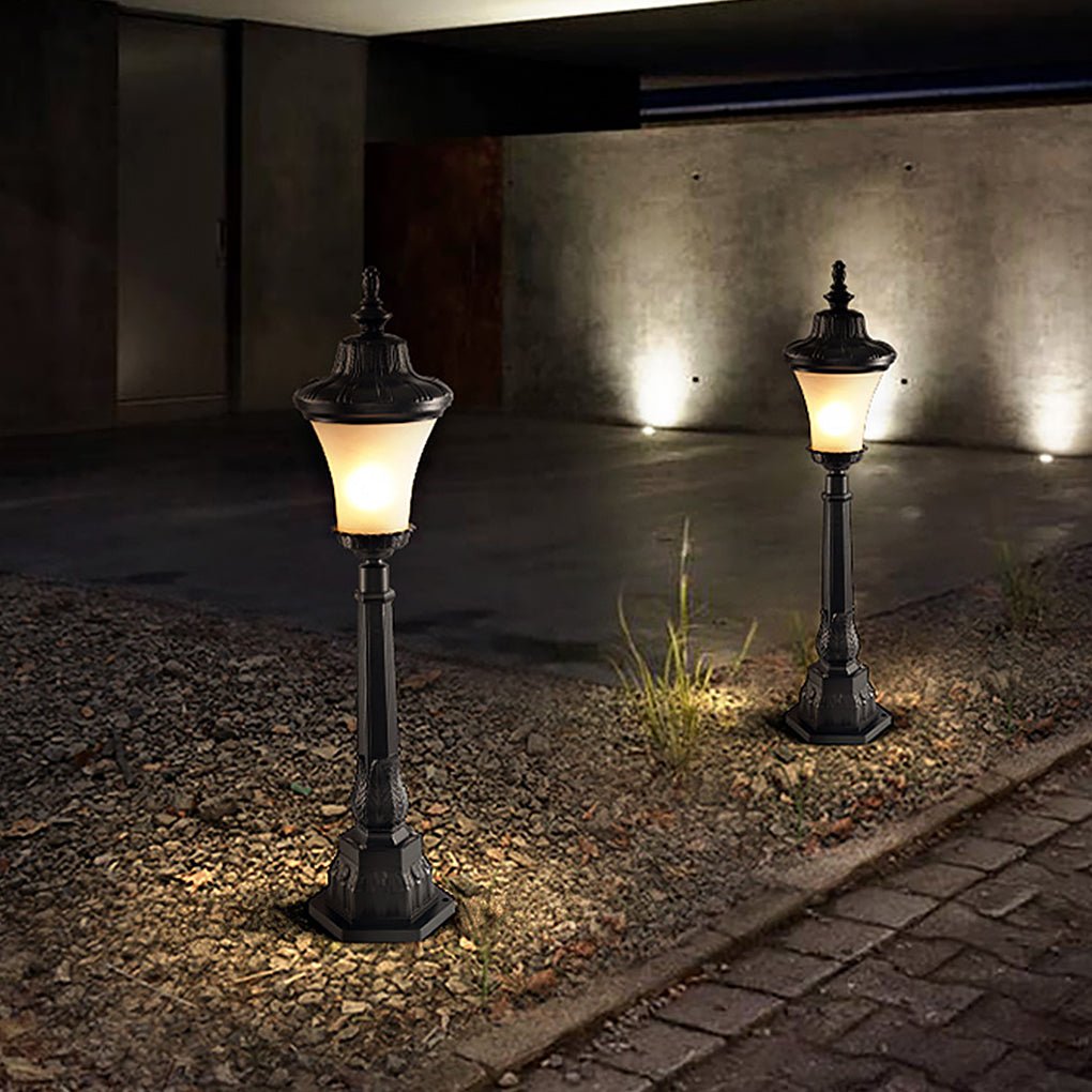 Retro Outdoor High Pole Landscape Decorative Lighting Post Lights for Garden Park