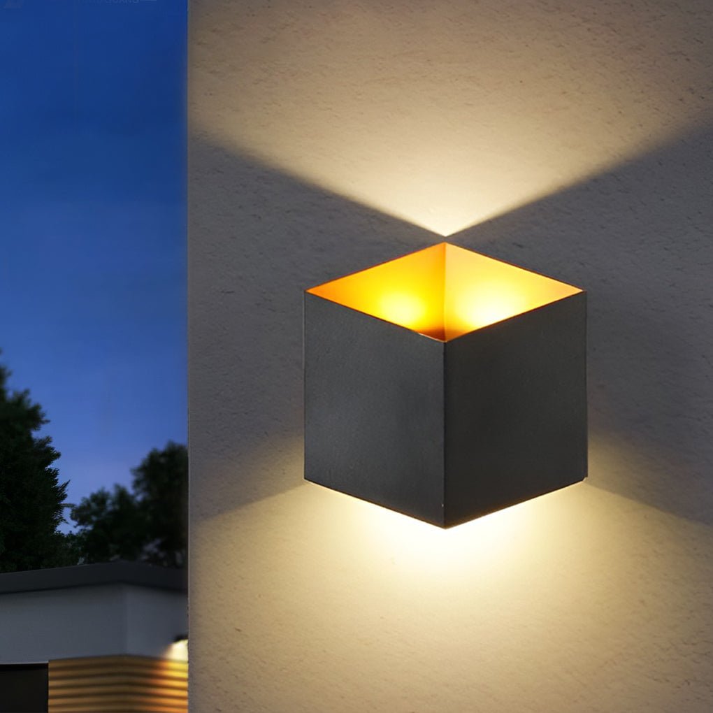 Square Waterproof up and down Lighting LED Modern Outdoor Wall Lights